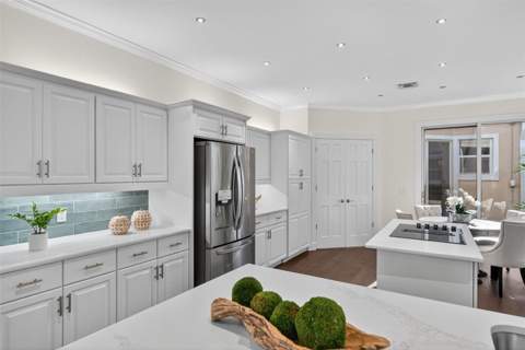 3488 Mistletoe Lane, Longboat Key FL - photo 15 of 81