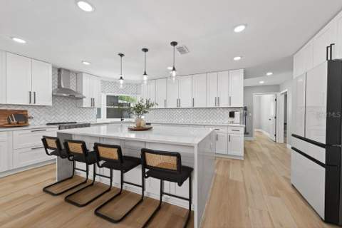 1461 87th Avenue, St Petersburg FL - photo 12 of 76