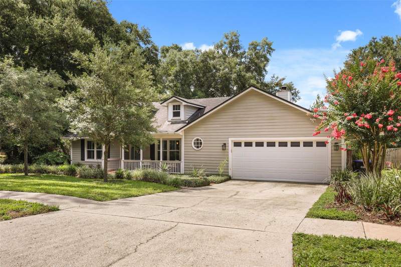 4 bedroom Single Family Residence at 2504 ORCHARD DRIVE, SWEETWATER COUNTRY CLUB SEC A, APOPKA — photo 2