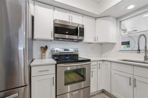 1634 Dale Circle, Dunedin FL - photo 15 of 30