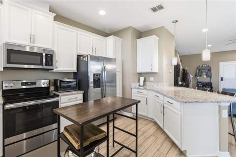 2618 White Isle Lane, Orlando FL - photo 7 of 38