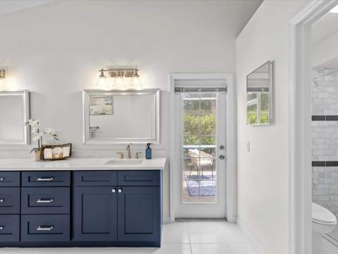 9631 Oakwood Hills Court, New Port Richey FL - photo 16 of 51