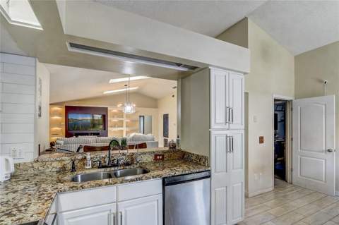 2191 Alclobe Circle, Ocoee FL - photo 14 of 45