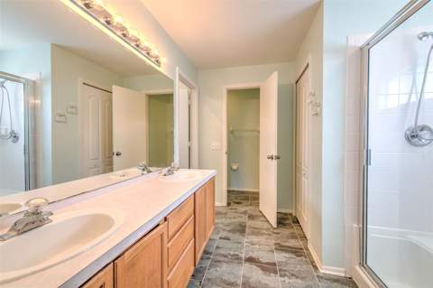 235 Lakeway Lane, Apollo Beach FL - photo 19 of 36