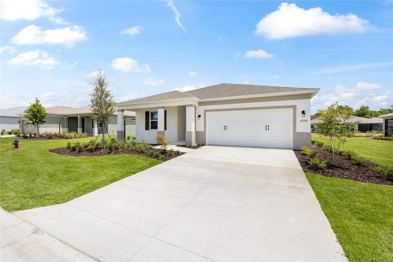 3 bedroom Single Family Residence at 10355 SW 105th Terrace, On Top Of The World, Ocala — photo 2