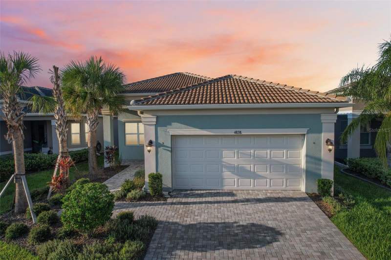 3 bedroom Single Family Residence at 4838 Sevilla Shores Drive, Valencia Del Sol Ph 1, Wimauma — photo 2