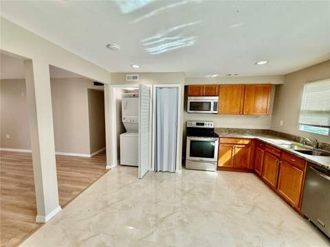 2769 L B McLeod Road #2769A, Orlando FL - photo 6 of 6