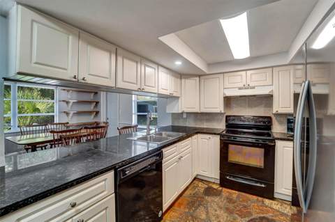5344 Nancy Lane, Holiday FL - photo 9 of 29