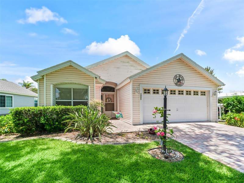 2 bedroom Single Family Residence at 1405 W Schwartz Boulevard, The Villages, The Villages — photo 2