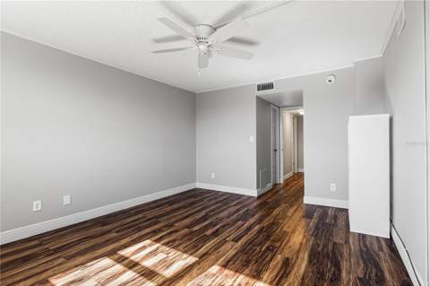 4915 Bay Street #224, St Petersburg FL - photo 17 of 31