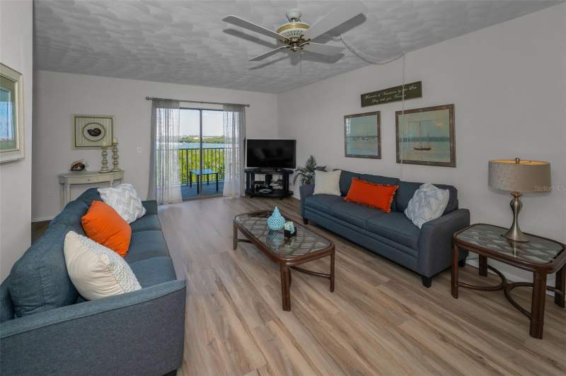 2 bedroom Condominium at 19451 Gulf Boulevard #301, Bay Shores Yacht & Tennis Club, Indian Shores — photo 5