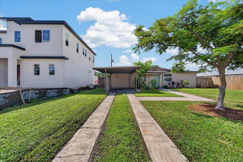 3 bedroom Single Family Residence at 2350 Loma Linda Street, Loma Linda Park, Sarasota — photo 5