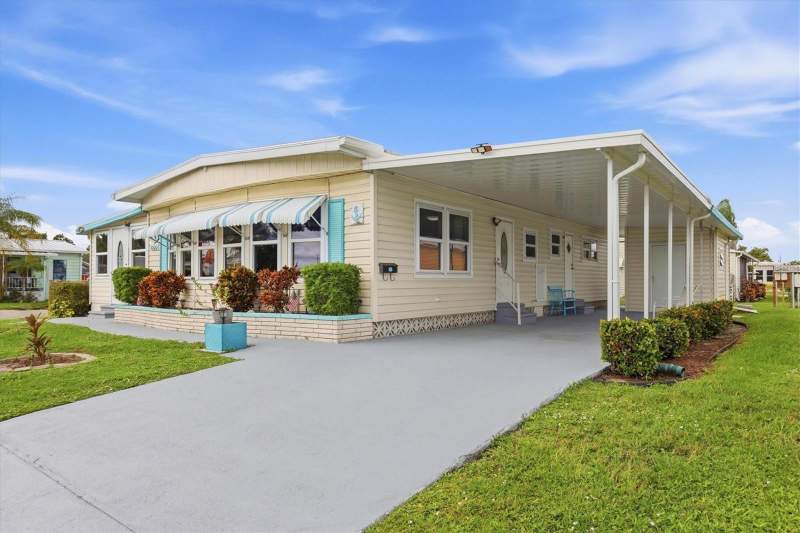 2 bedroom Mobile Home at 1003 45th Avenue Drive, Tidevue Estates First Add, Ellenton — photo 2