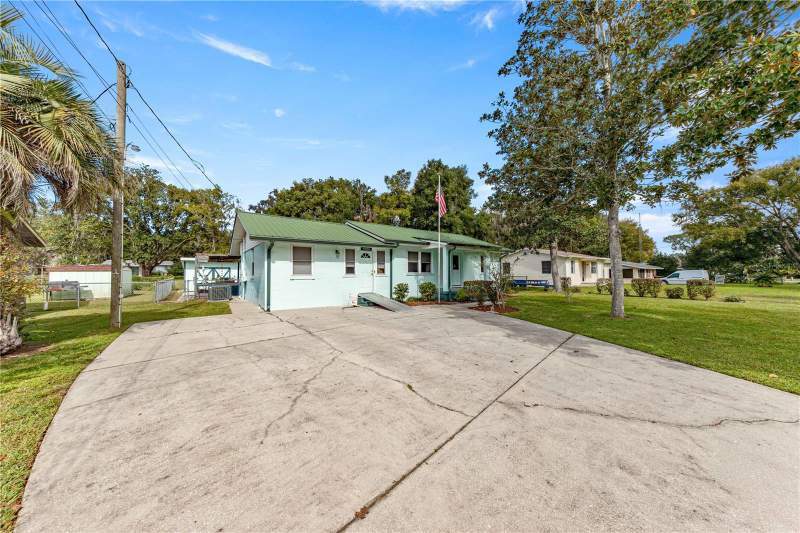 3 bedroom Single Family Residence at 6273 SE Hames Road, Belleview, Belleview — photo 2