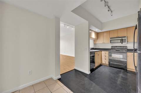 322 E Central Boulevard #1708, Orlando FL - photo 6 of 23