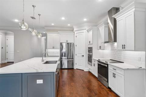 3627 E Clark Circle, Tampa FL - photo 13 of 53