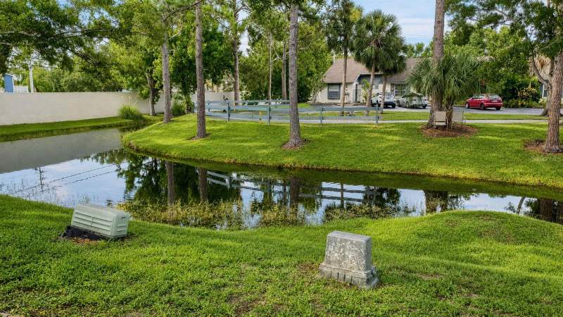 2 bedroom Villa at 3962 La Costa Lane, Belle Oak Villas, Largo — photo 4