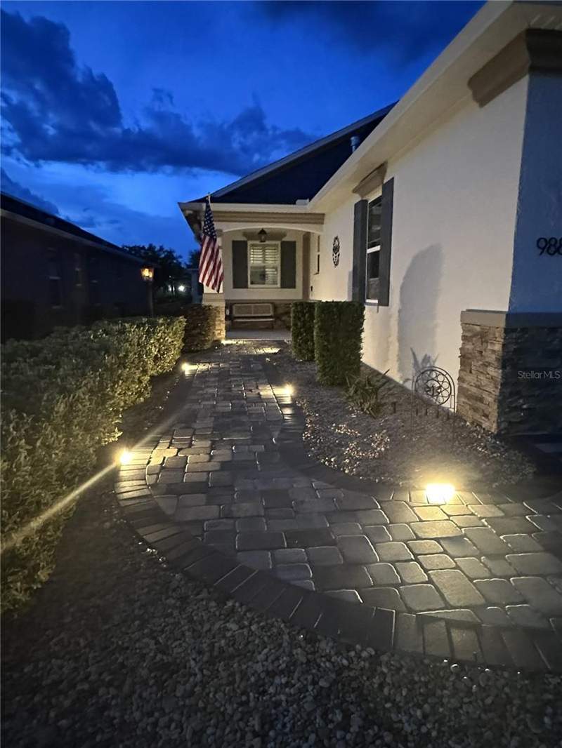 2 bedroom Single Family Residence at 9886 SW 99th Loop, On Top Of The World (Crescent Ridge), Ocala — photo 4