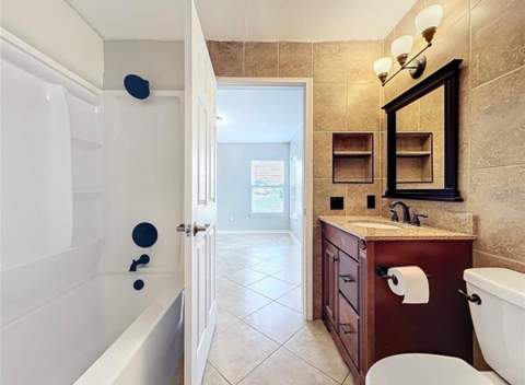 2513 Grassy Point Drive #107, Lake Mary FL - photo 16 of 30