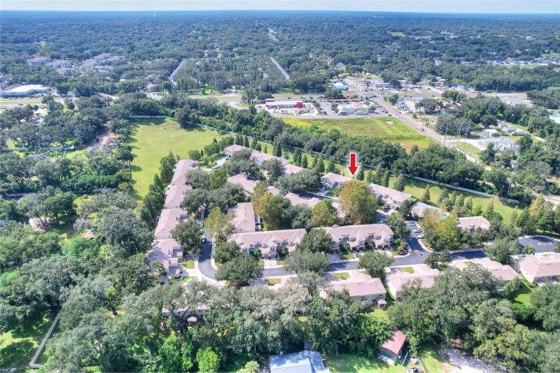 2 bedroom Townhouse at 3144 Royal Tuscan Lane, Wedgewood Twnhms, Valrico — photo 2