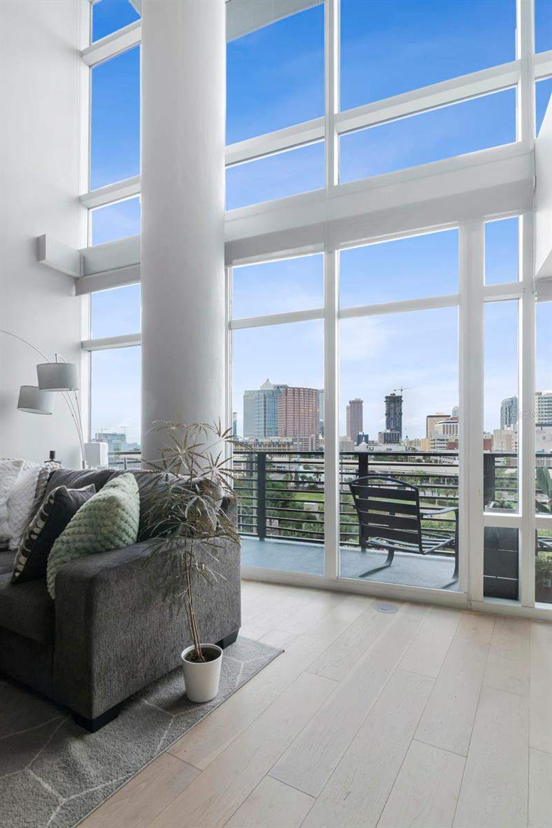 1 bedroom Condominium at 1120 E Kennedy Boulevard #715, Grand Central At Kennedy Resid, Tampa — photo 3
