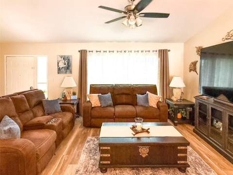 11019 Captain Drive, Spring Hill FL - photo 6 of 6