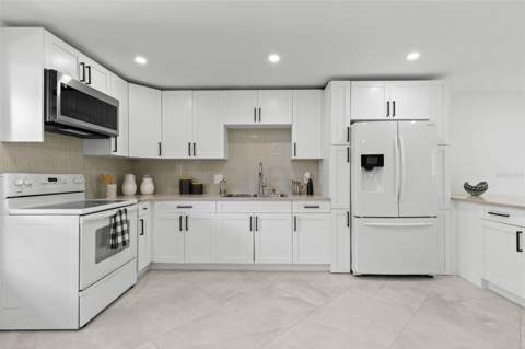 2614 Cove Cay Drive #106, Clearwater FL - photo 6 of 6