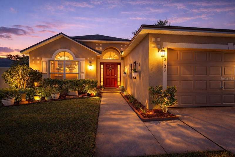 3 bedroom Single Family Residence at 2123 Anoka Way, Overlook/Lk Griffin, Leesburg — photo 2
