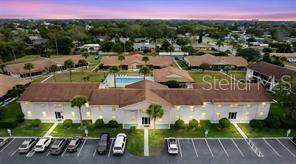  home for sale in Heritage House Condos for Sale: 2 Listings