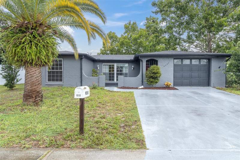 2 bedroom Single Family Residence at 9203 Greenbriar Lane, Regency Park, Port Richey — photo 4