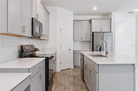12018 Language Way, Orlando FL - photo 13 of 41