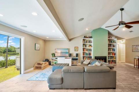 3858 Shore Boulevard, Oldsmar FL - photo 10 of 78