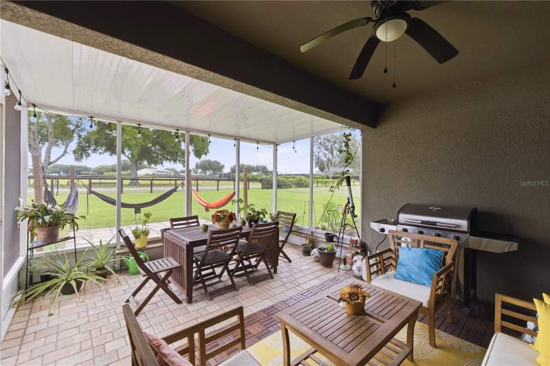 4 bedroom Single Family Residence at 6824 SW 64th Terrace, Bahia Oaks Un #5, Ocala — photo 2