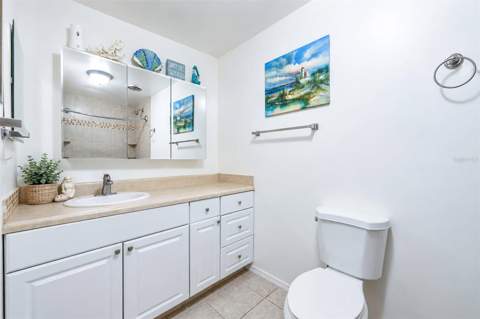 502 Wolfe Street, Wildwood FL - photo 9 of 22