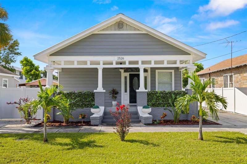 2526 W UNION STREET home for sale in Mac Farlanes