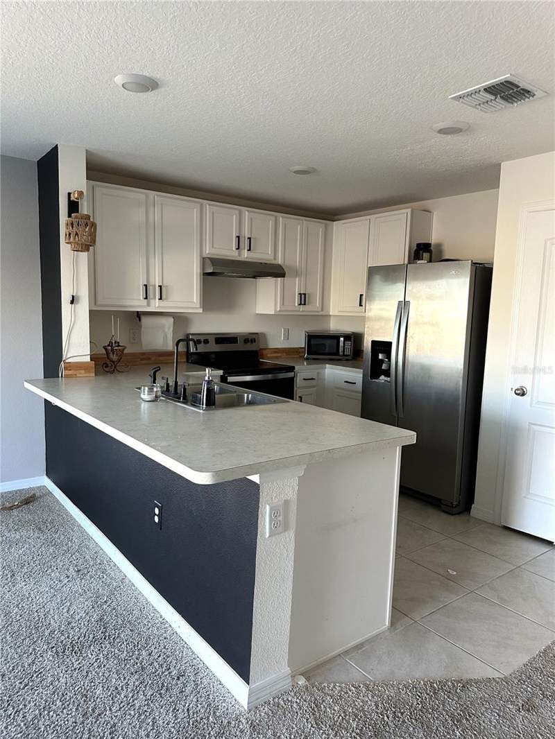 3 bedroom Townhouse at 4175 Malawi Trail, Buena Lago Ph 1 & 2, St Cloud — photo 3