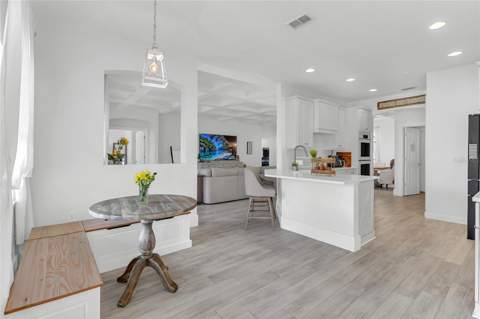 3609 Valleyview Drive, Kissimmee FL - photo 8 of 34