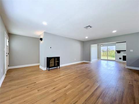 381 Westwinds Drive, Palm Harbor FL - photo 8 of 70