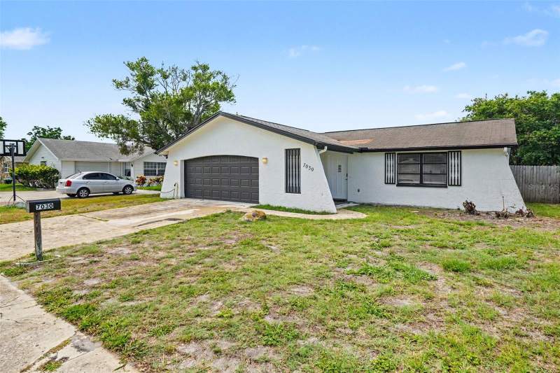 3 bedroom Single Family Residence at 7030 Ingleside Drive, Embassy Hills, Port Richey — photo 2