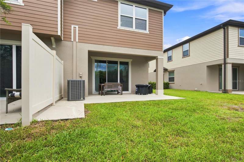 3 bedroom Townhouse at 9237 Hillcroft Drive, Magnolia Park Northeast Reside, Riverview — photo 5