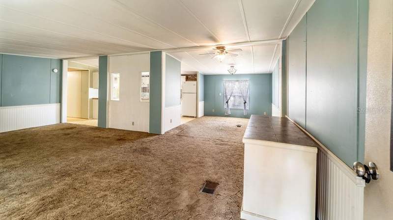 4 bedroom Manufactured Home at 24031 Armadillo Road, Astor Forest Campsites Unrec, Astor — photo 3