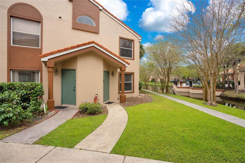 Siesta Lago Condos