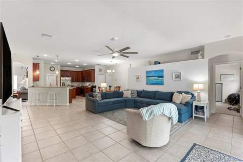 8121 Brinegar Circle, Tampa FL - photo 6 of 6