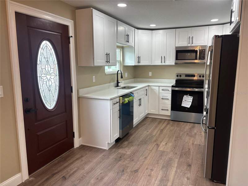 4 bedroom Single Family Residence at 518 Orange Street, Auburndale Heights, Auburndale — photo 5