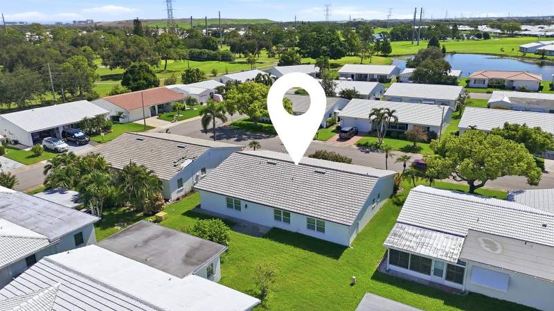 3 bedroom Single Family Residence at 9304 41st Street, Mainlands Of Tamarac By The Gulf Unit 5 Ph 1 Condo, Pinellas Park — photo 3