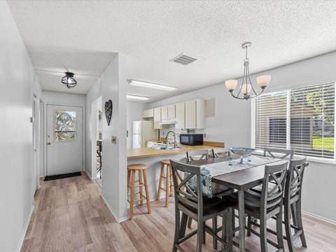 4505 Glen Hollow, New Port Richey FL - photo 10 of 67