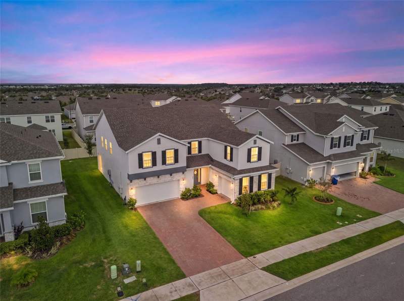 6 bedroom Single Family Residence at 480 Switchgrass Loop, Park View/Hills Ph 3-A, Minneola — photo 2