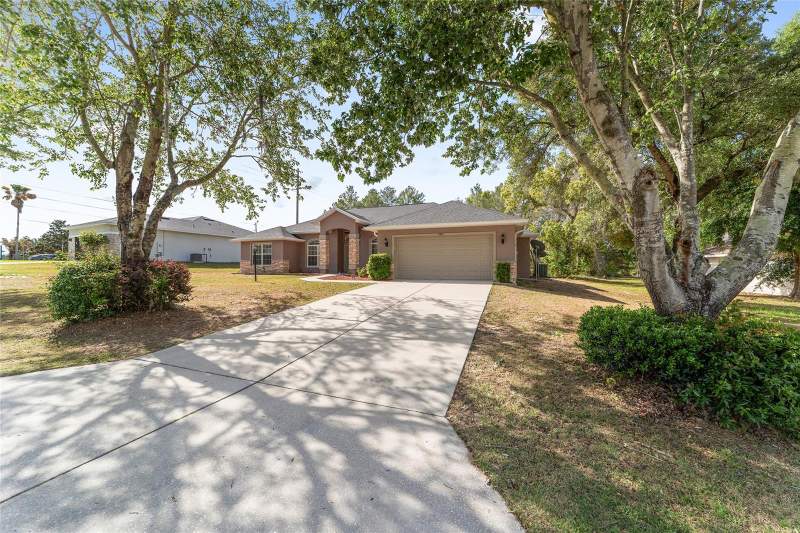 3 bedroom Single Family Residence at 5061 SW 109th Loop, Kingsland Country Estate, Ocala — photo 2