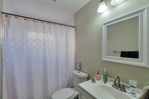 9724 Cypress Pond Avenue, Tampa FL - photo 20 of 30