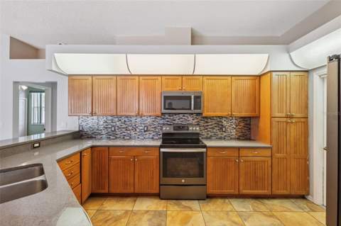 9104 Water Hazard Drive, Hudson FL - photo 16 of 60